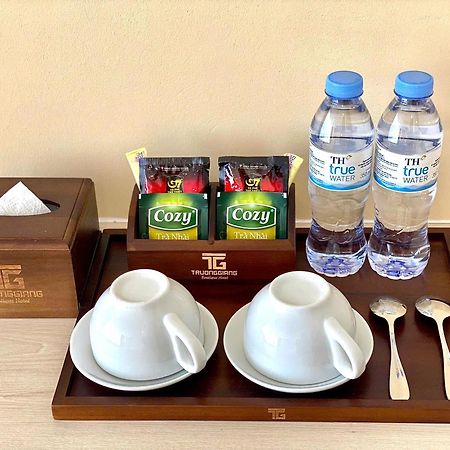 Truong Giang Boutique Hotel Lang Mon Exteriör bild